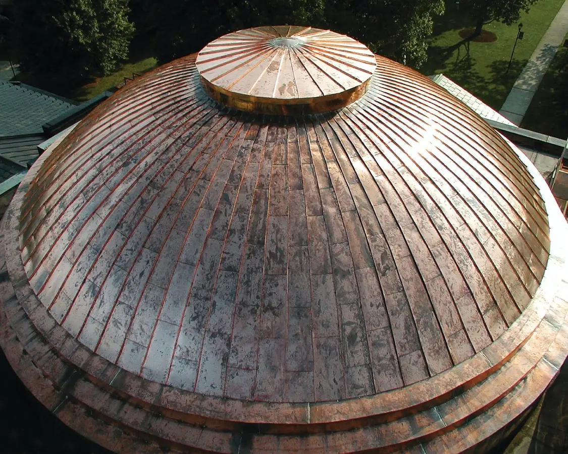 Craftsman Roofing crew installing a new roof in Marumsco Woods